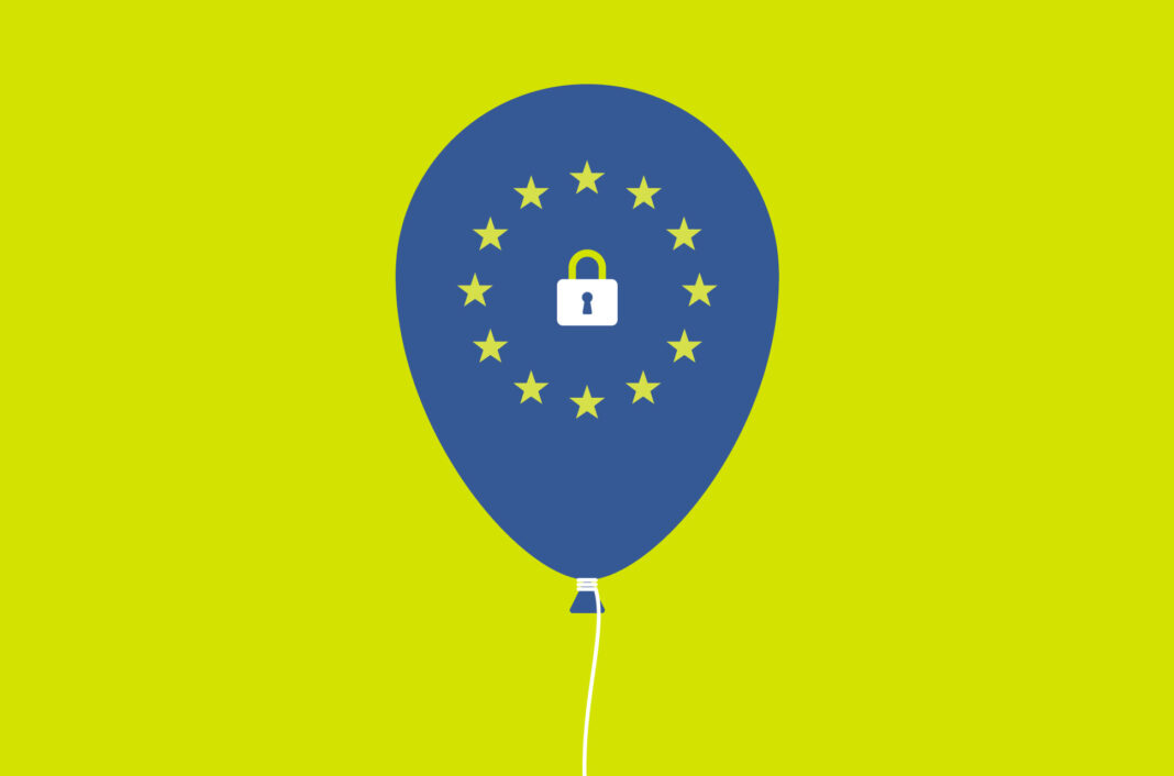 Balloon with eu logo and lock.